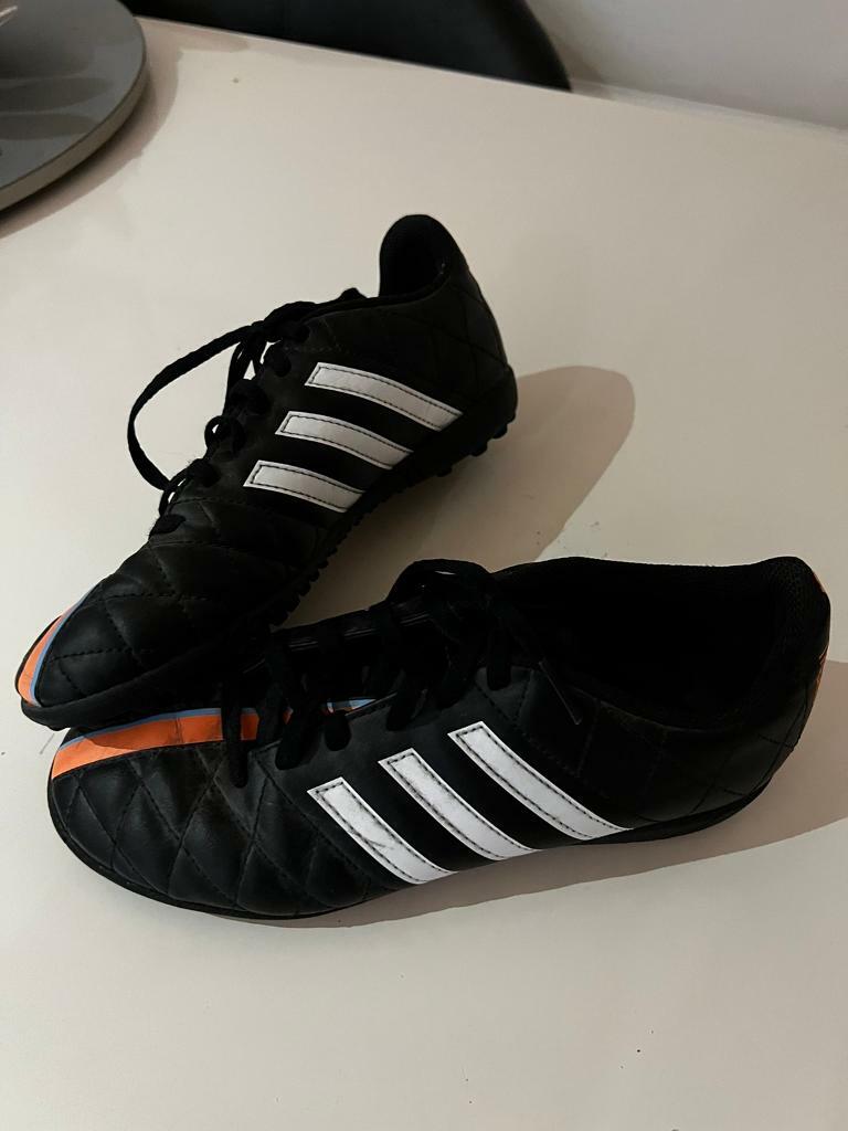 size 4 astro boots